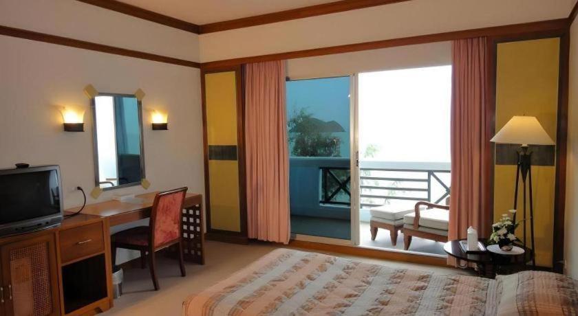 Bp Samila Beach Hotel & Resort Songkhla Eksteriør billede