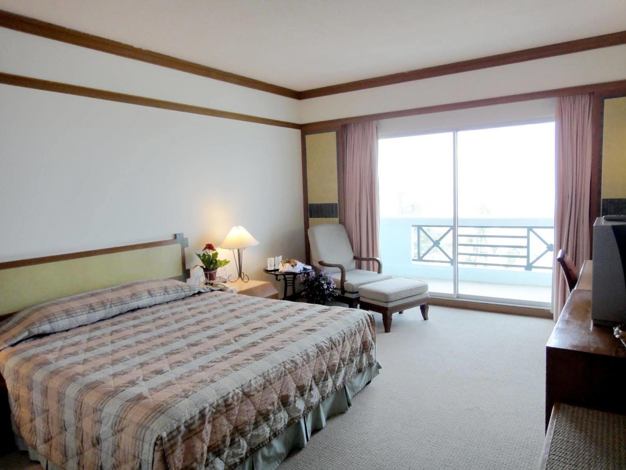 Bp Samila Beach Hotel & Resort Songkhla Eksteriør billede